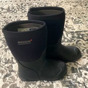 Girls, Bogs - size 12